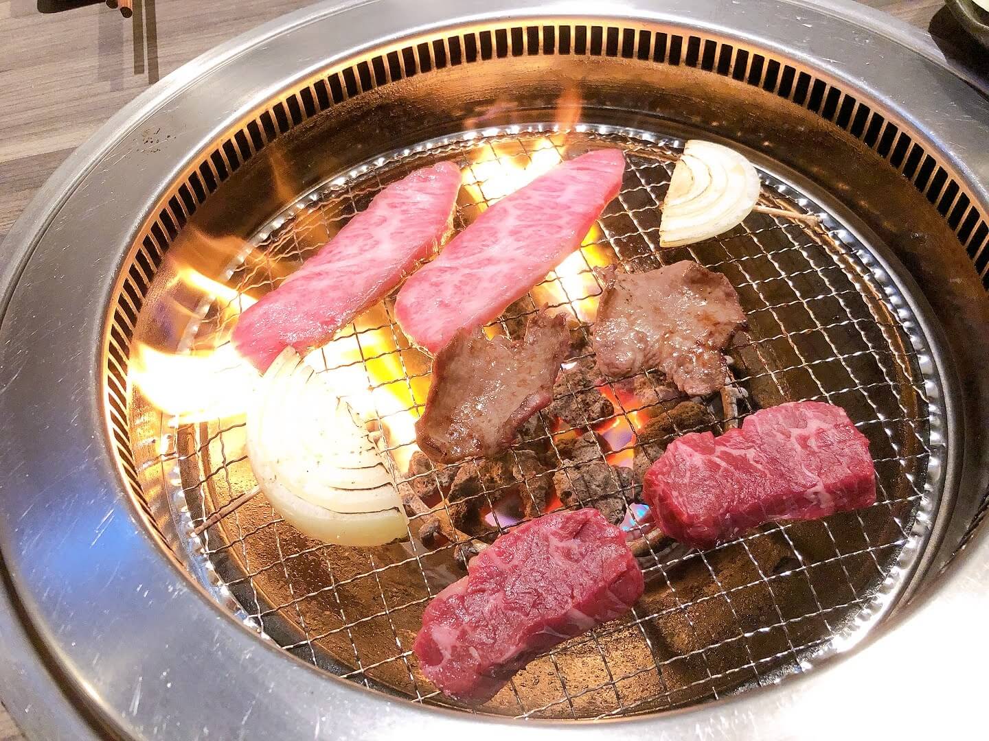 yakiniku-hanbun_food4